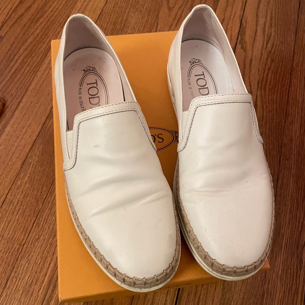TOD's white leather flats size 37